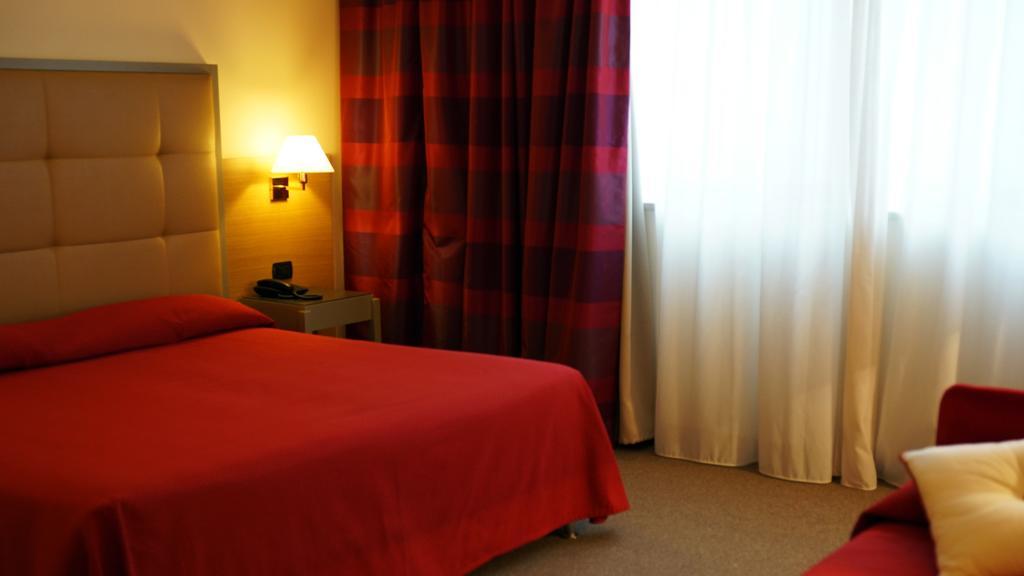 Garden Hotel Arezzo Esterno foto